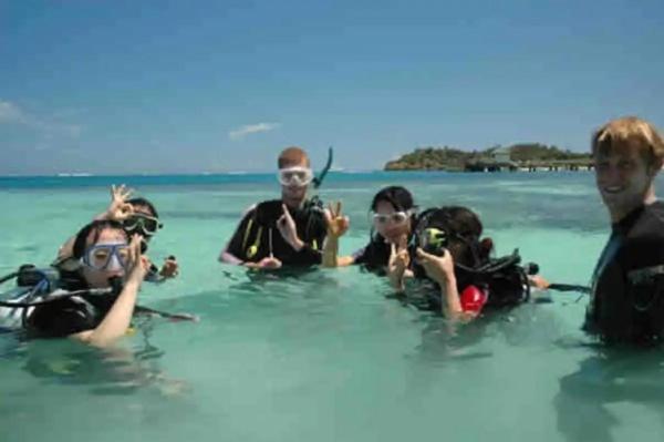 Mana Lagoon Backpackersヴィラ エクステリア 写真
